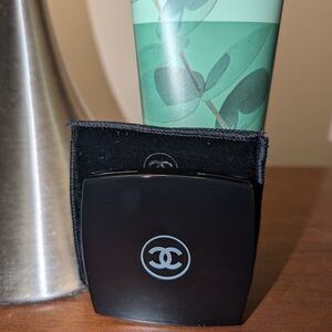 VIP/GWP Chanel Beauty Black Compact Mirror
